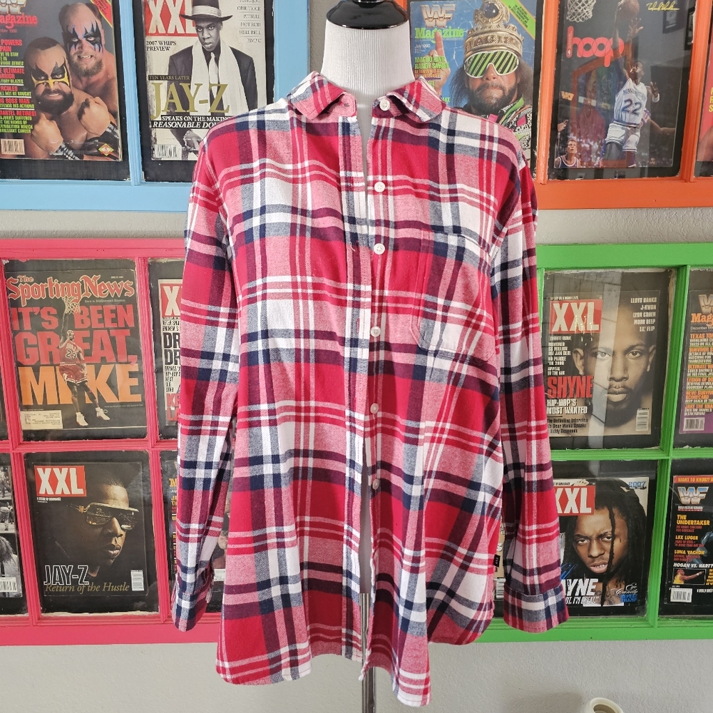 Gap Plain Flannel Large Button Down - image 1